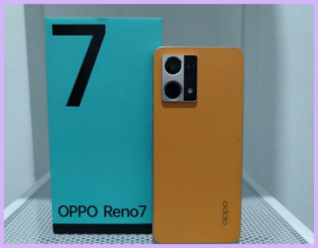 HP Oppo yang mirip Iphone