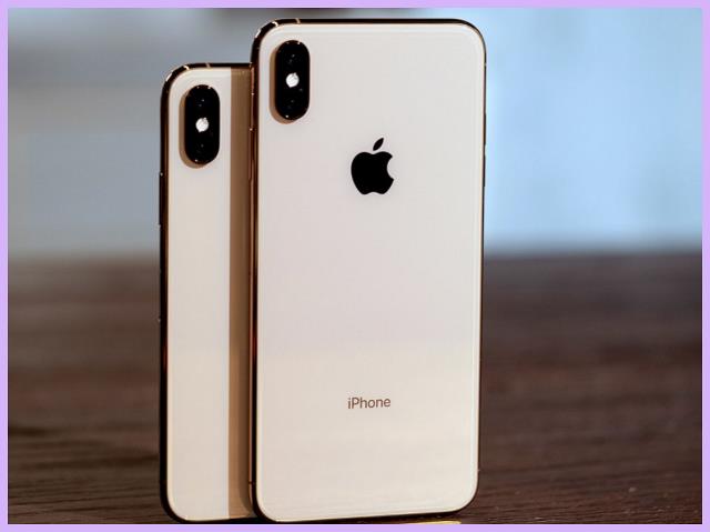  perbedaan iPhone XS dan XS Max