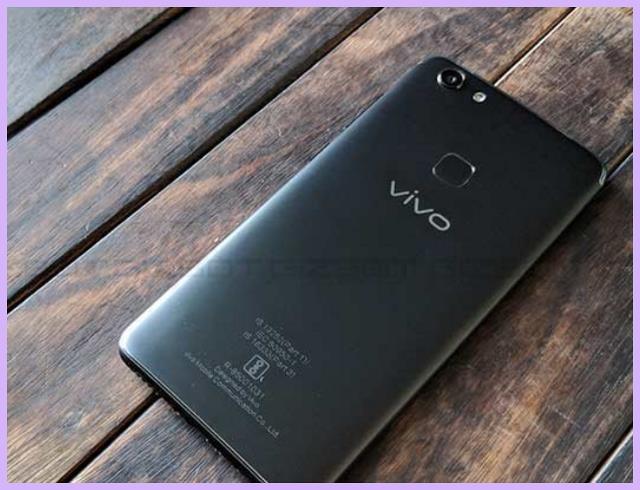 Spesifikasi Vivo V7 